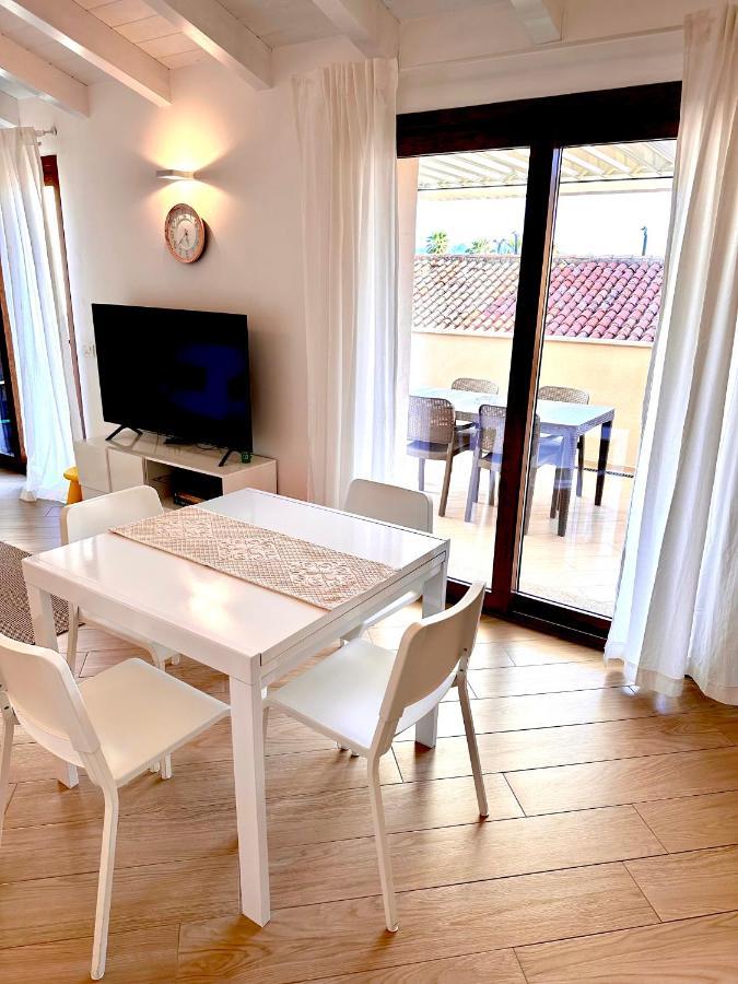 Waterfront Apartment Olbia Ngoại thất bức ảnh